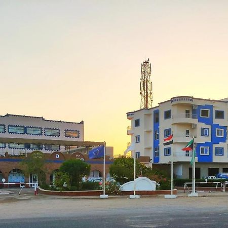 Dolphin Hotel El Qoseir Bagian luar foto