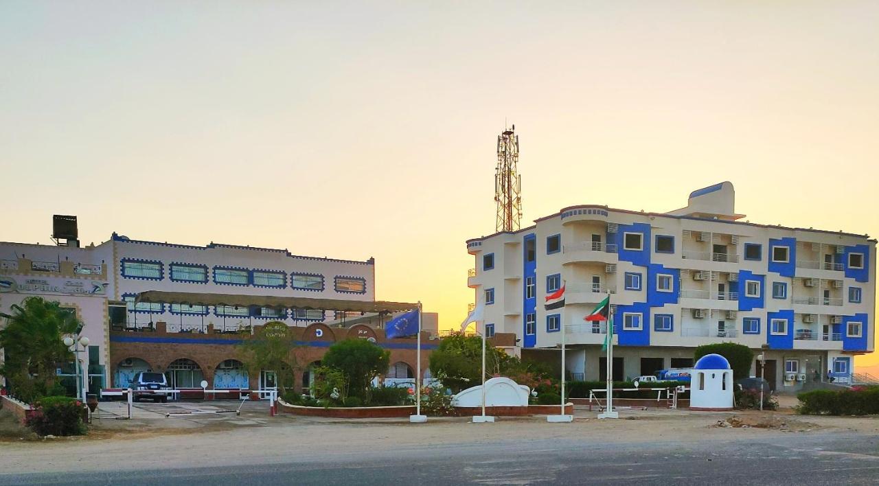 Dolphin Hotel El Qoseir Bagian luar foto